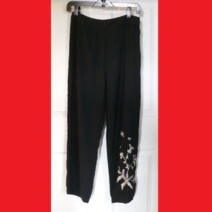 Who What Wear Floral Embroidered Side Zip Relaxed Pants Size 2